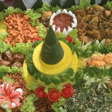 TUMPENG BESAR