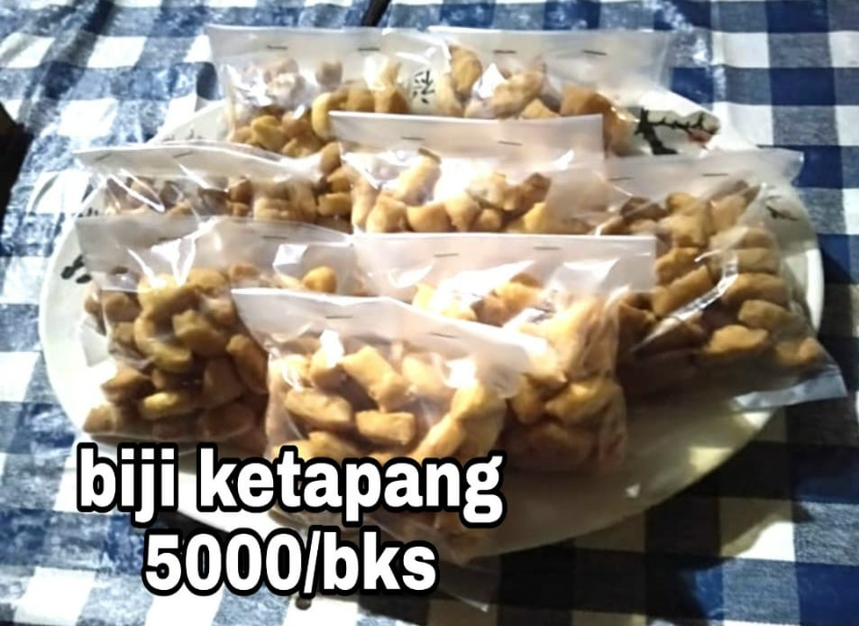 Kue Biji Ketapang