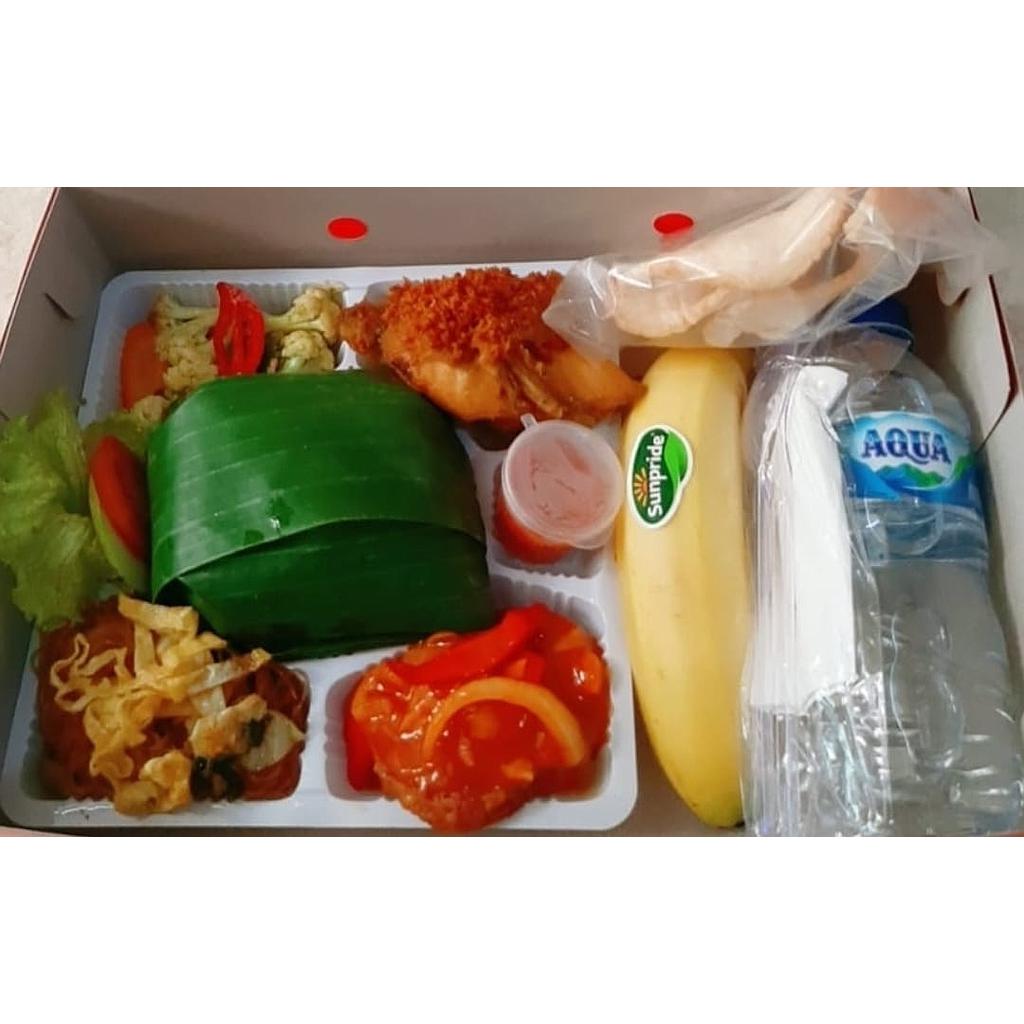 Mamaina Kitchen 77 Paket Nasi Box Standar A