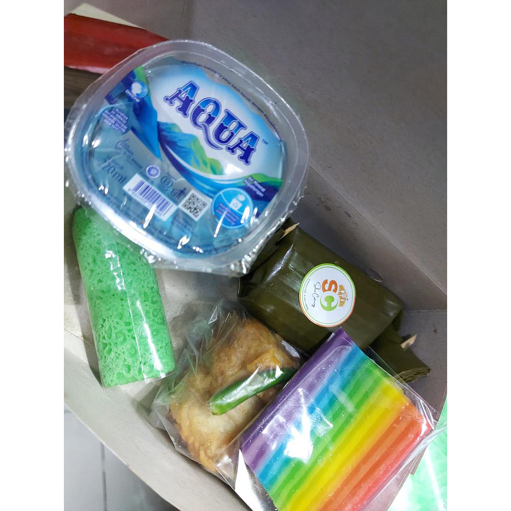 Snack box 4 kue