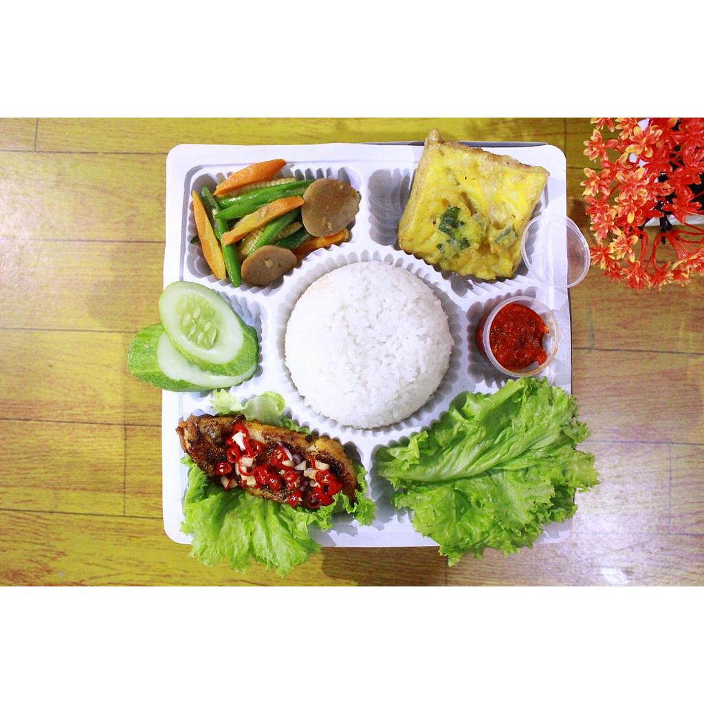 Menu gurame fillet NANIK MEGAN MANDIRI catering