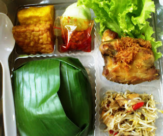 NASI BOX WARMIL