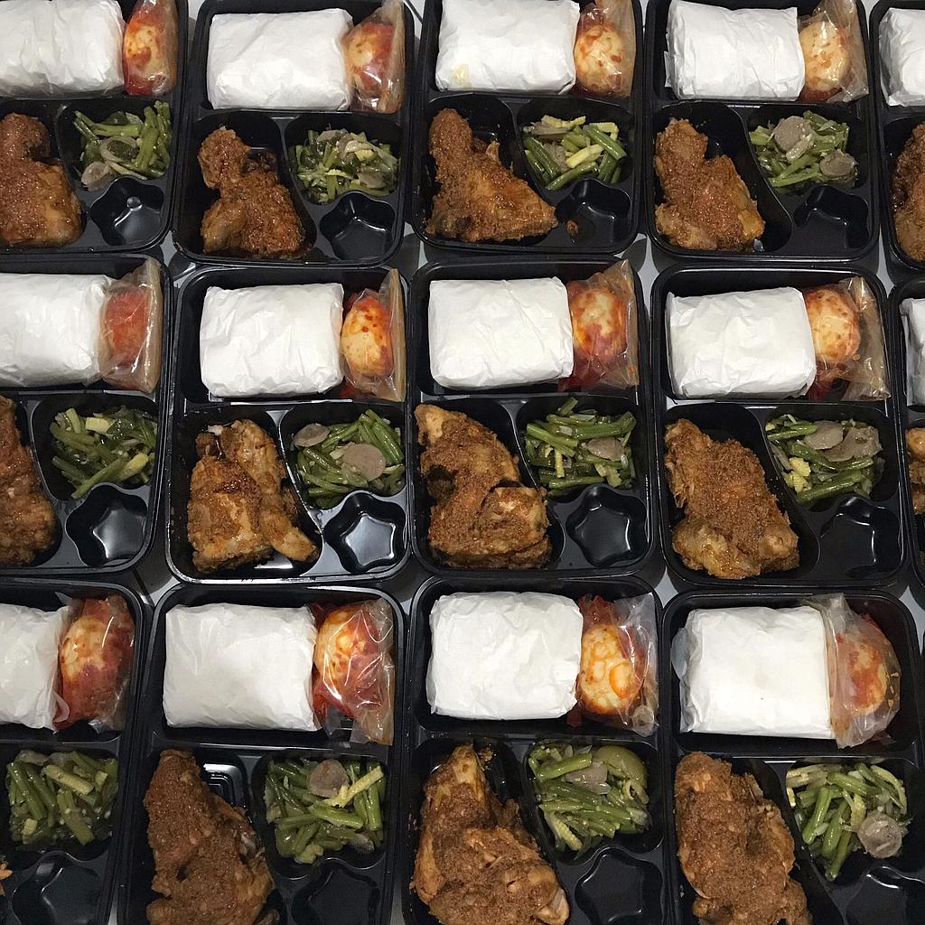 Nasi Box Omama (BESENGEK)