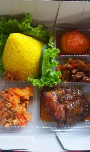 Paket Nasi Box 8 (RAFI N FAIZ CATERING)