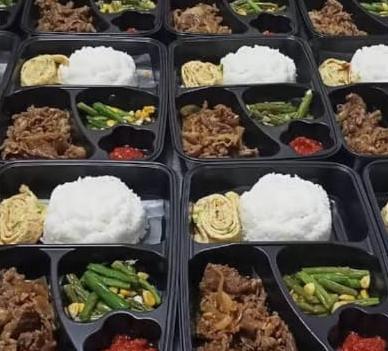 PAKET B NASI BOX