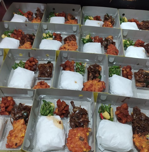 Dapur Bu Enah - Nasi Box Paket C