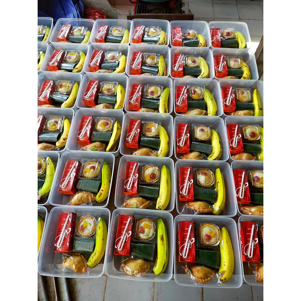 Snack Box Eva