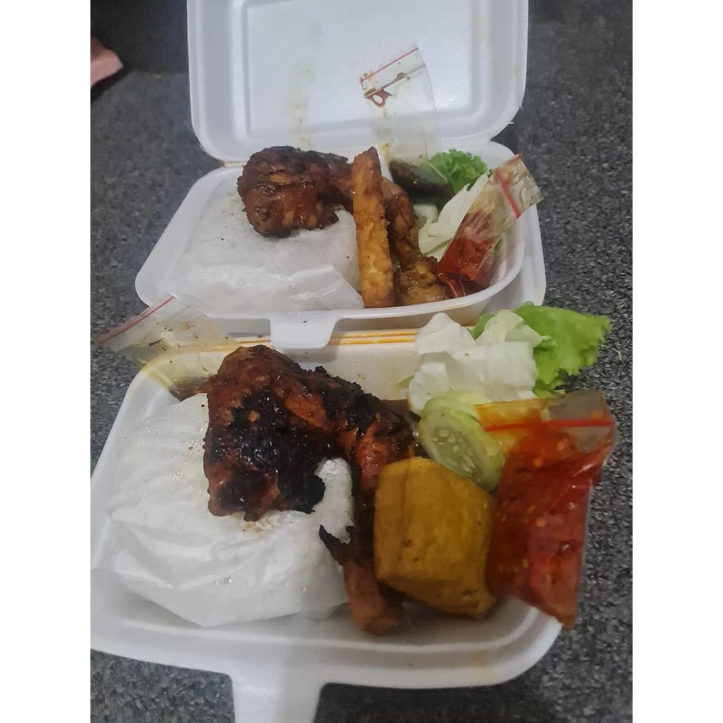 Nasi box ayam bakar
