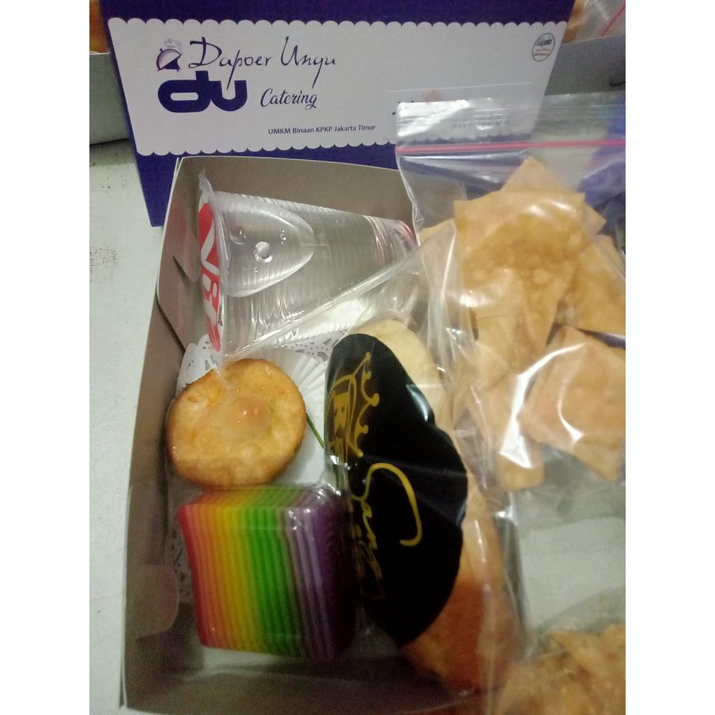 Dapoer Ungu Snack Box