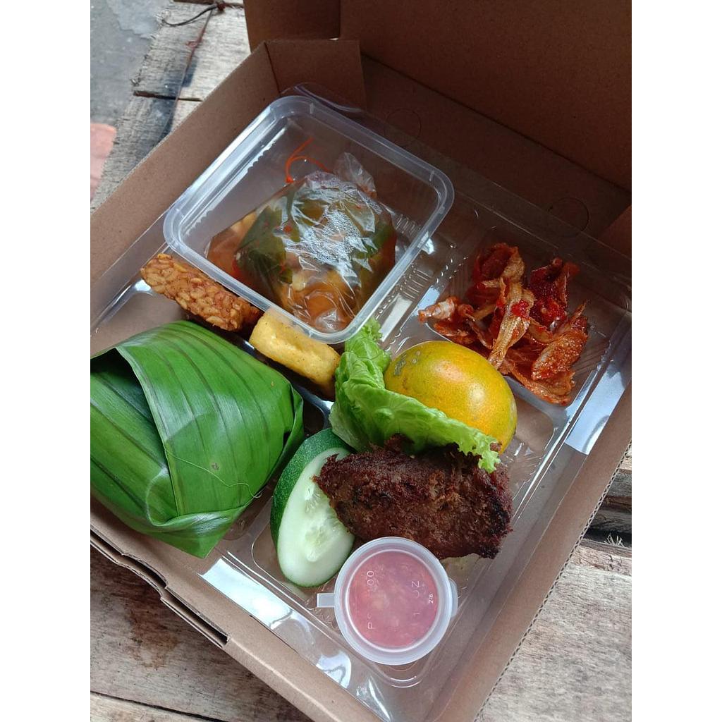 Nasi box empal daging