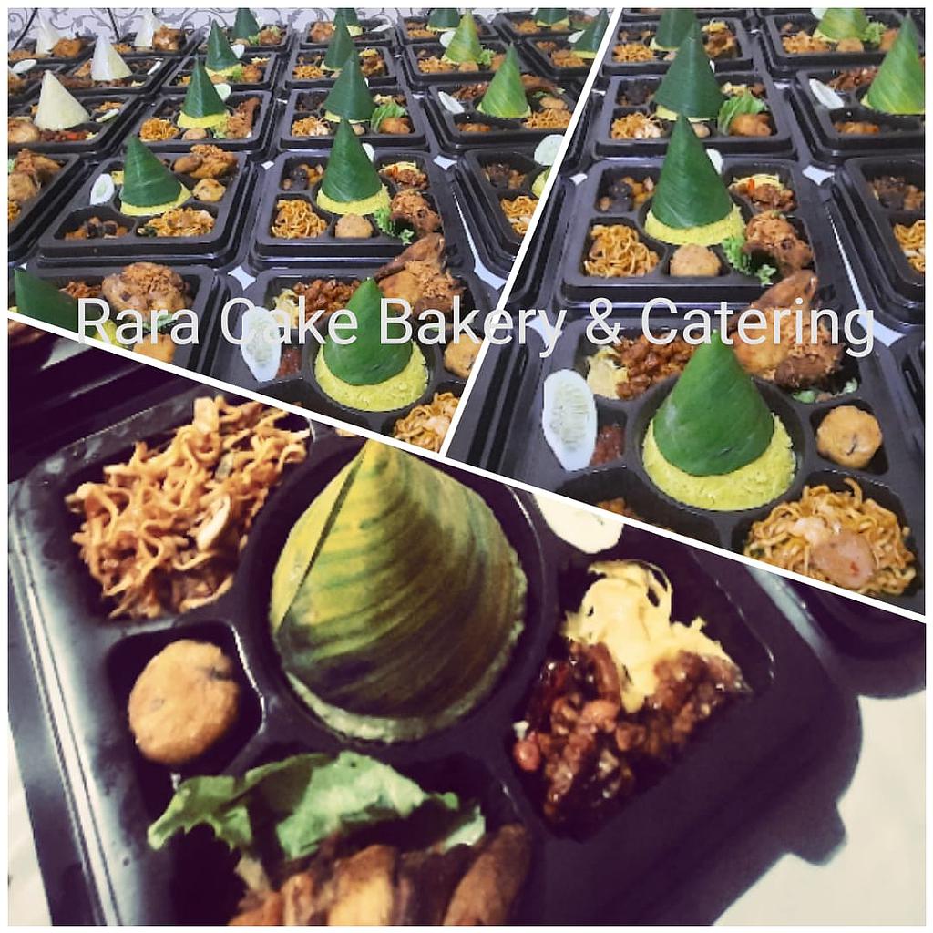 NASI KUNING KOMPLIT