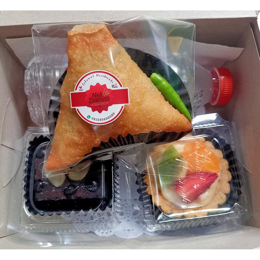 Snack Box (3 Snack &amp; air mineral)