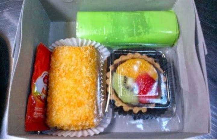SNACK KUE PAKET 1 NAMBAH LAGI