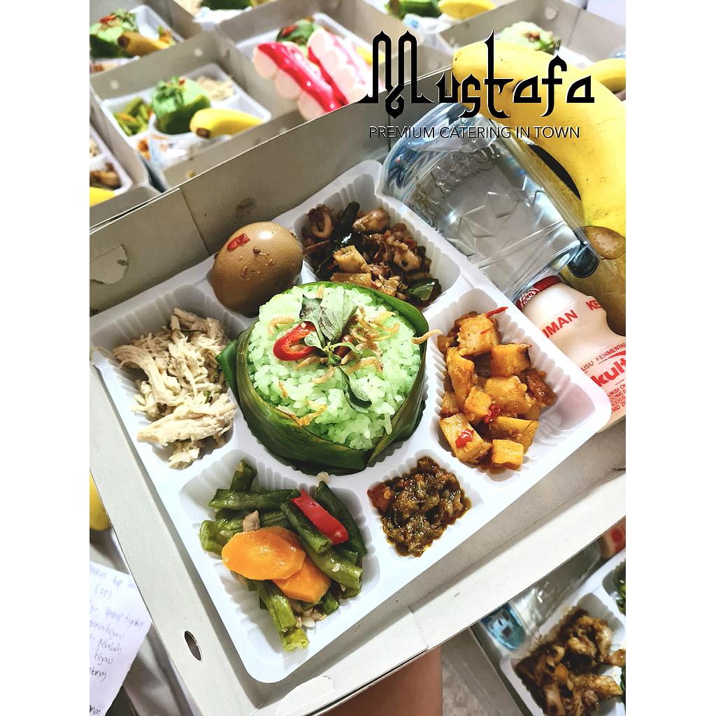 Nasi Ijo Special Mustafa + Yakult