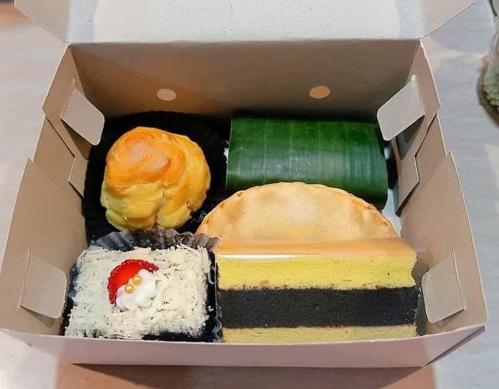 Snack box isi 5 by bunbun