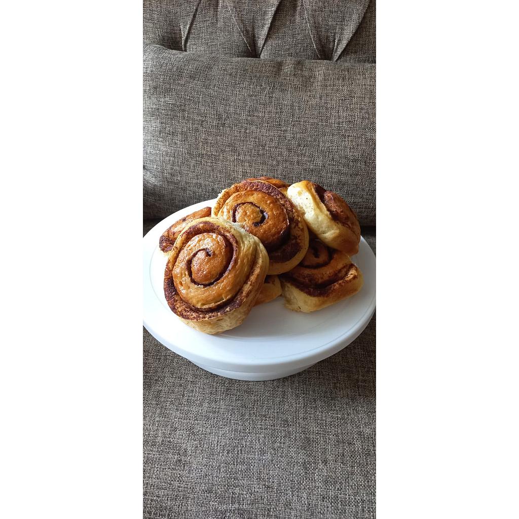 Cinnamon Roll
