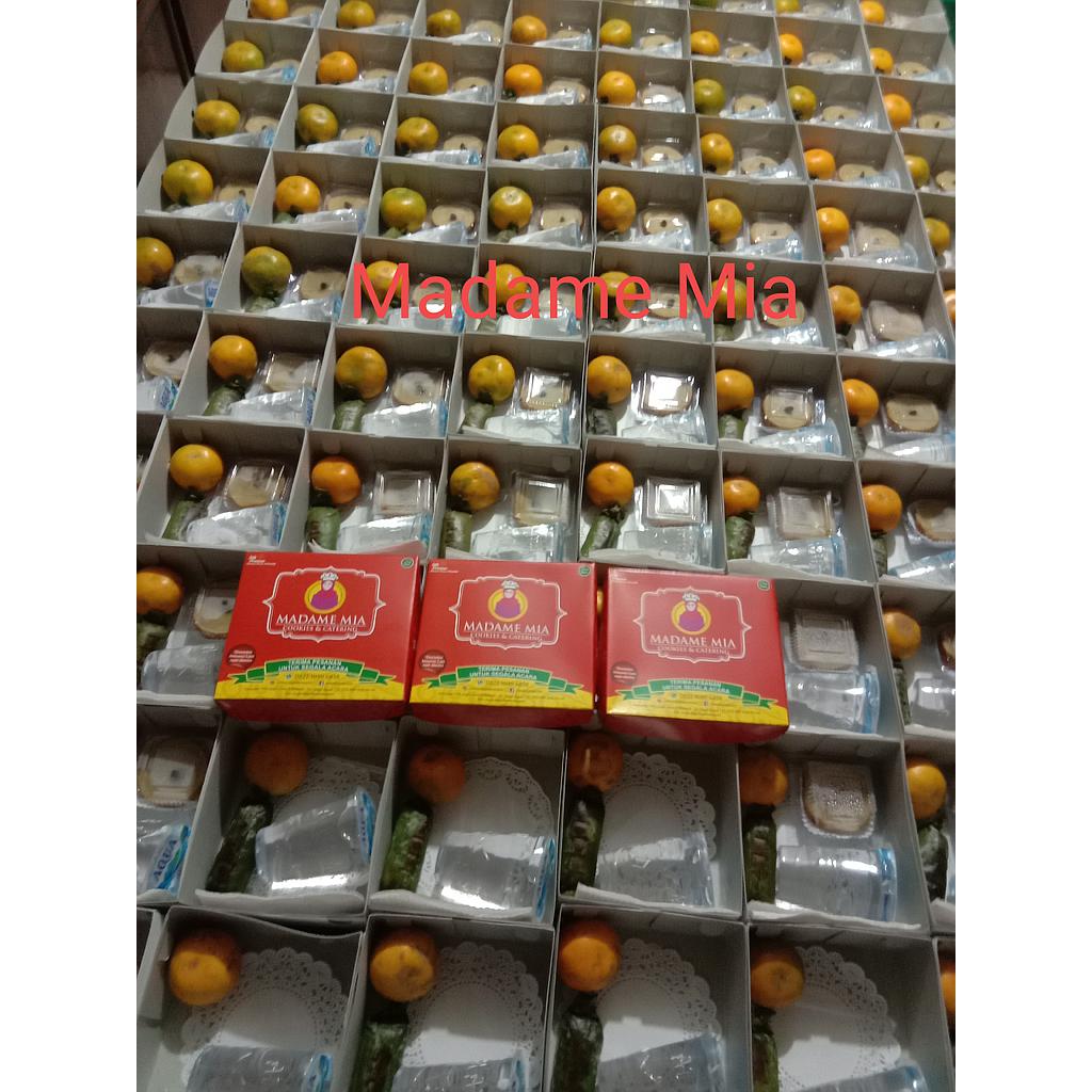 Paket Snack box 18