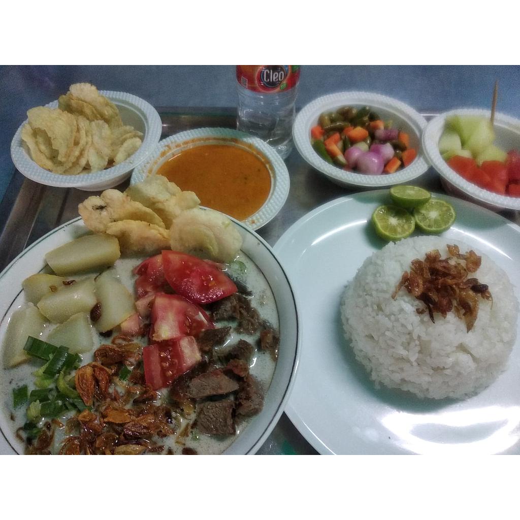 SOTO BETAWI SANTAN