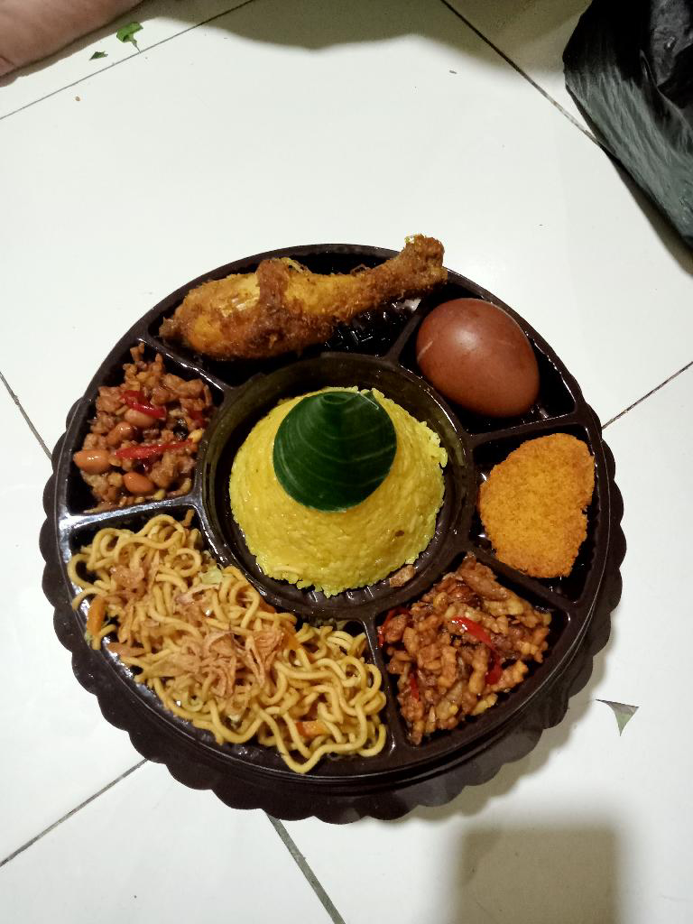 Tumpeng Mini
