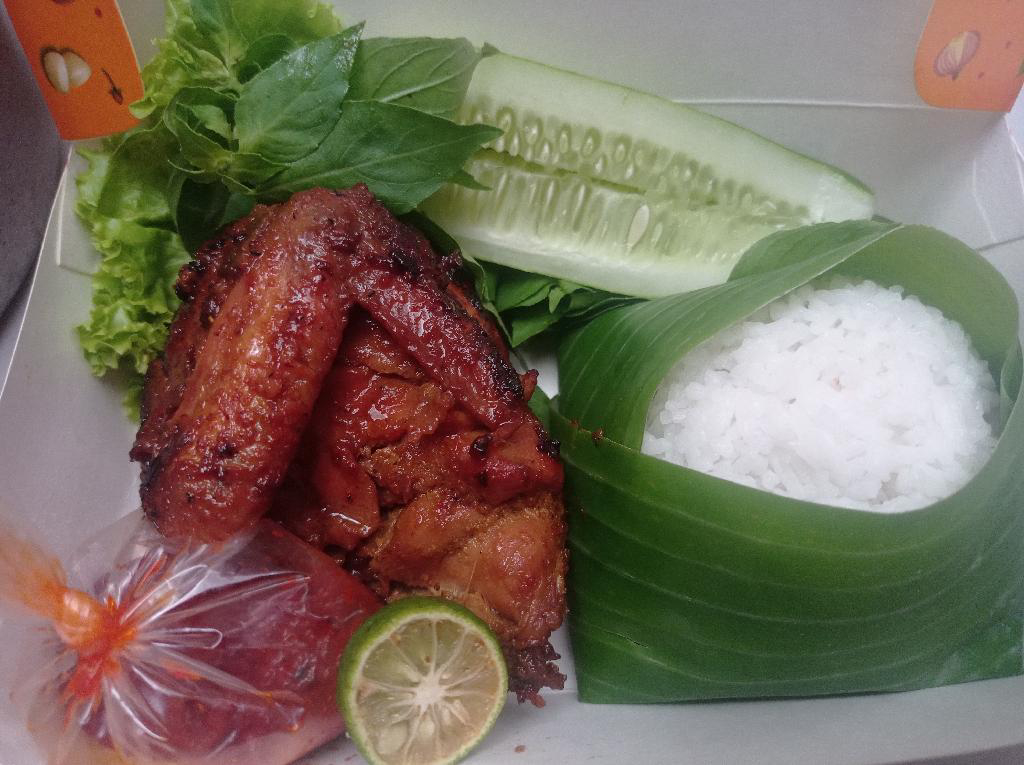 Nasi Ayam Bakar 