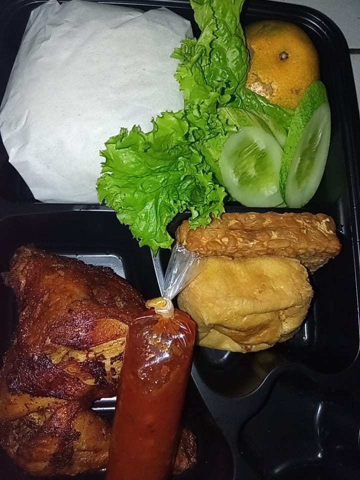 Nasi Box Ayam Bakar