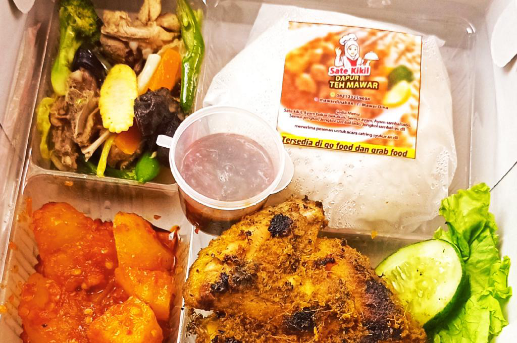 Ayam Bakar Dapur Teh Mawar