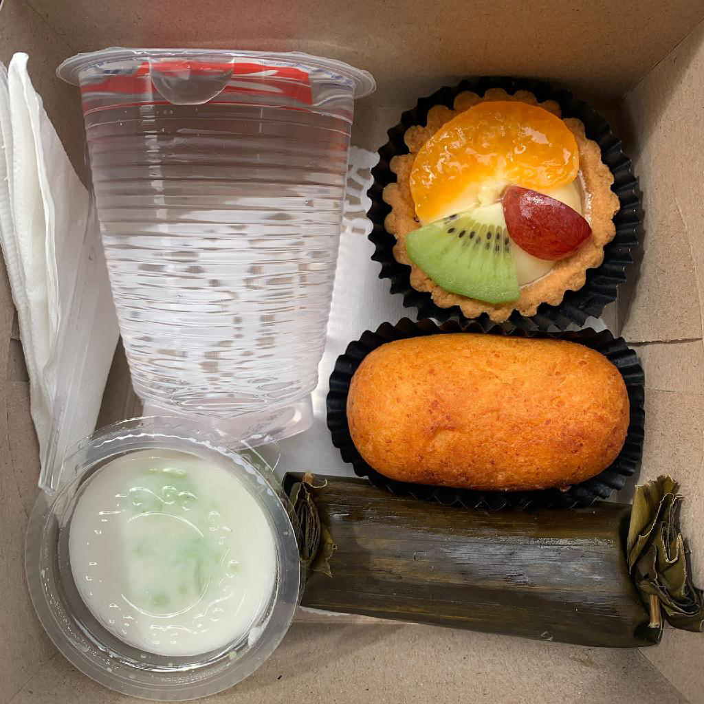 Snack Box set 4 + Air mineral