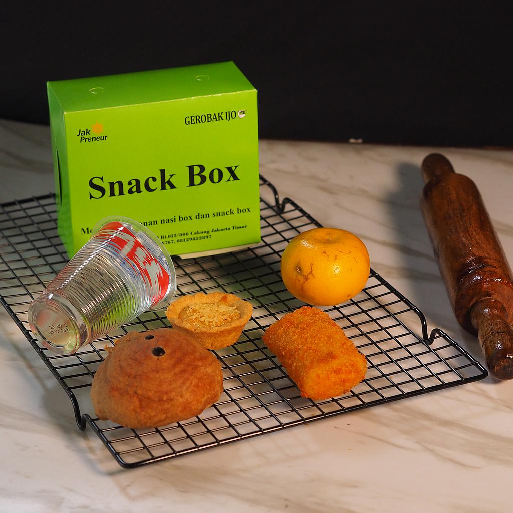 Snack Box 8
