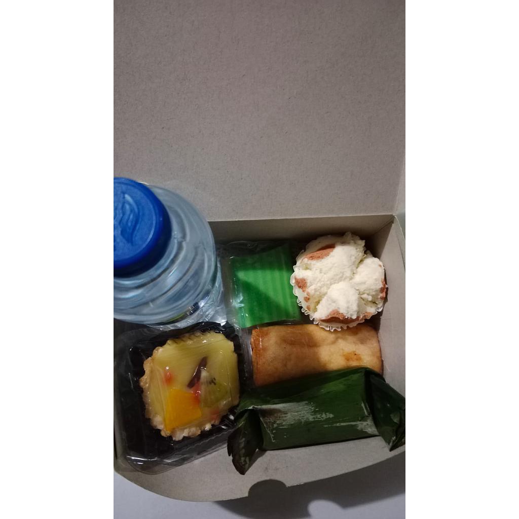 PAKET SNACK 18K-B