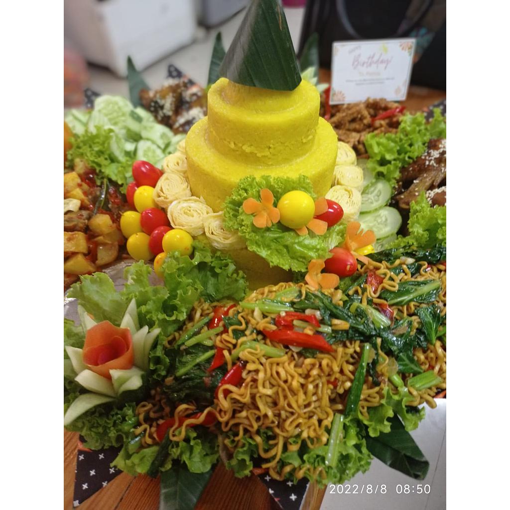 NASI TUMPENG RIWEUH