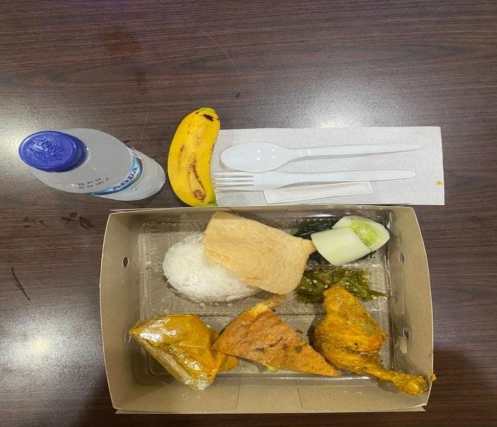 PAKET NASI PADANG 4