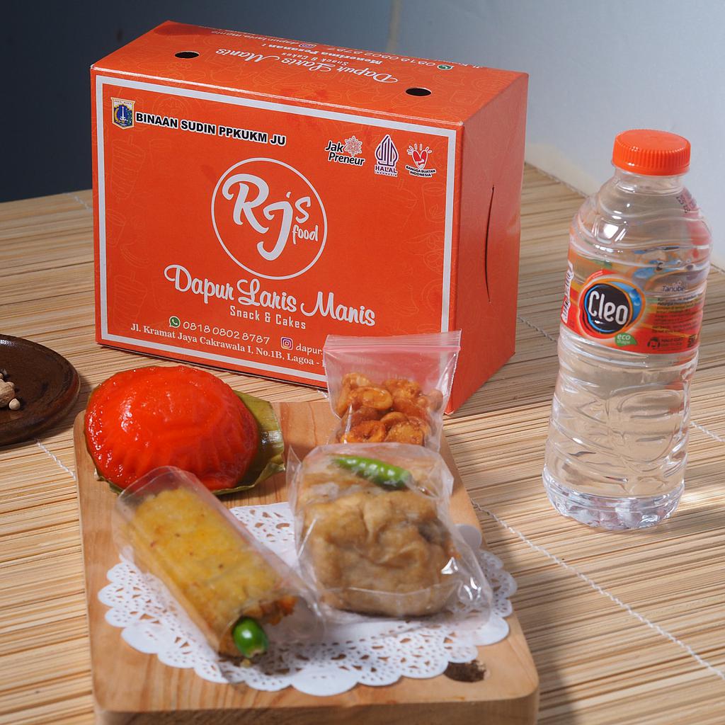 Paket Snack Box B