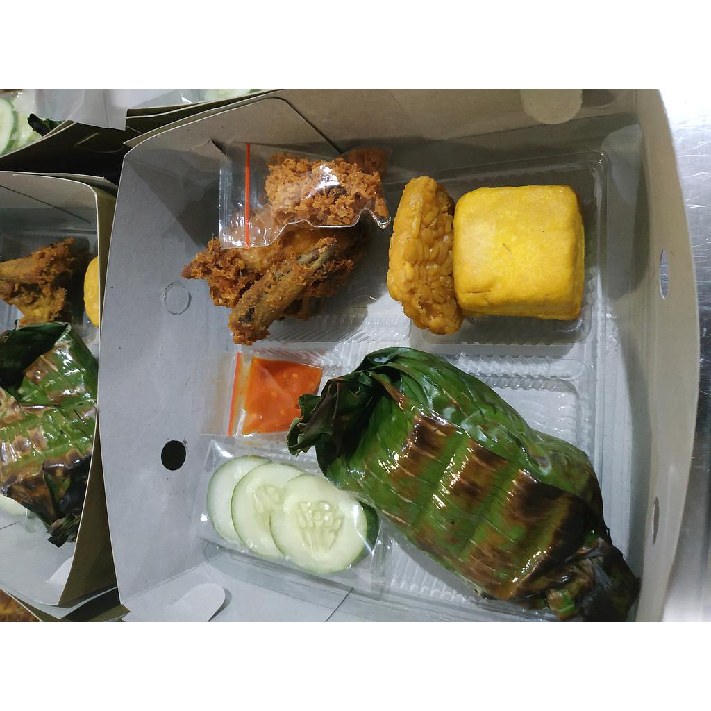 Paket nasi bakar