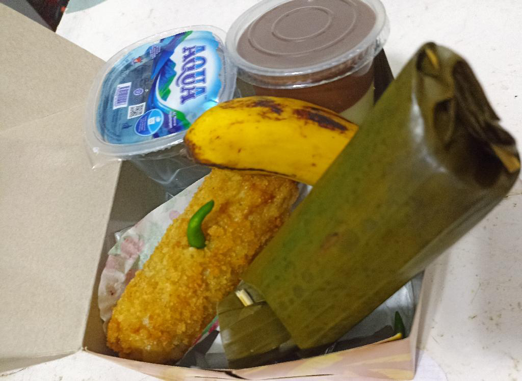 Snack Box B Warung Nyess 