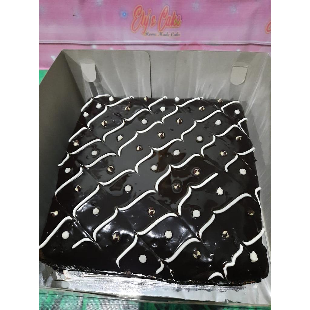 Brownies Kotak Kukus Siram Cokelat
