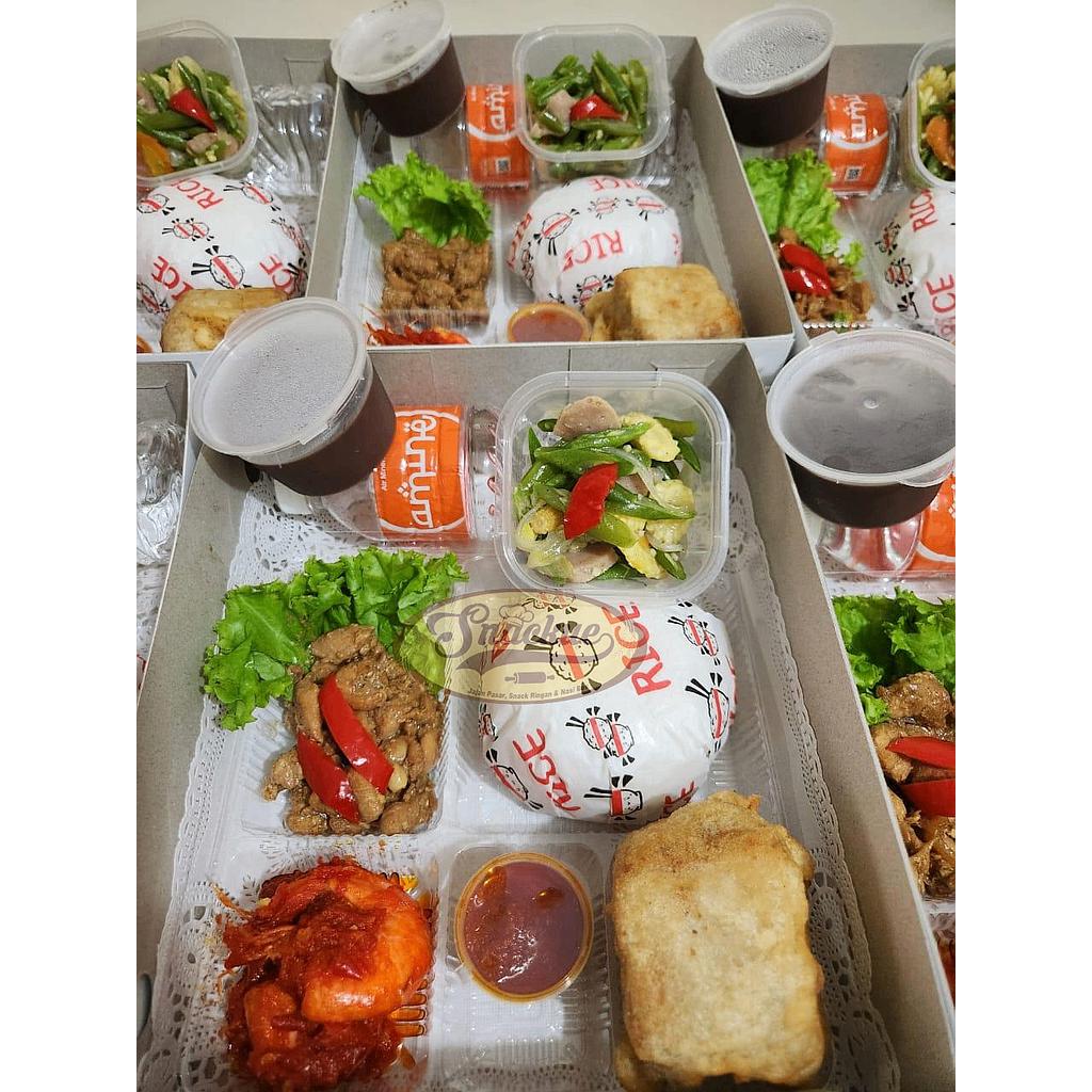 LUNCH BOX PAKET LENGKAP A