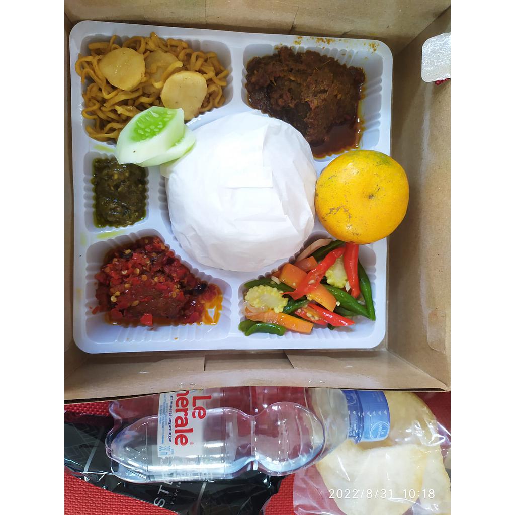 Nasi Box Lia Cake &amp; Cookies
