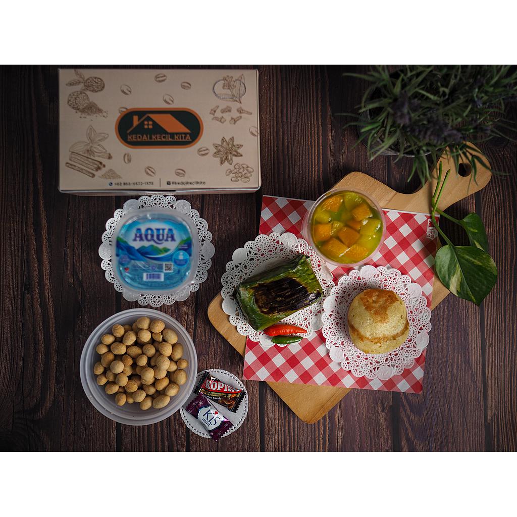 Snack box 7 Kedai Kecil Kita