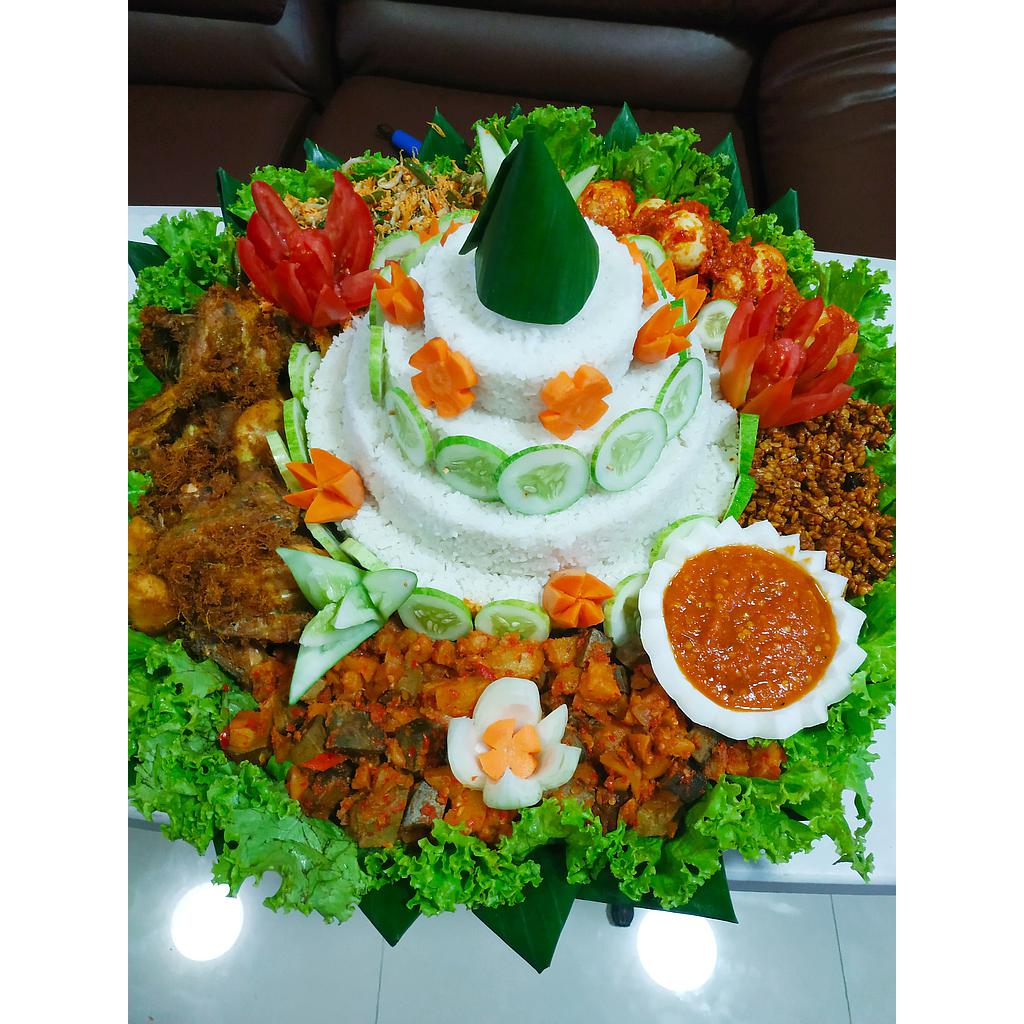 Nasi Tumpeng putih