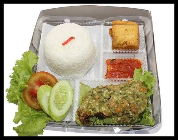 Nasi Box Dapoer 6