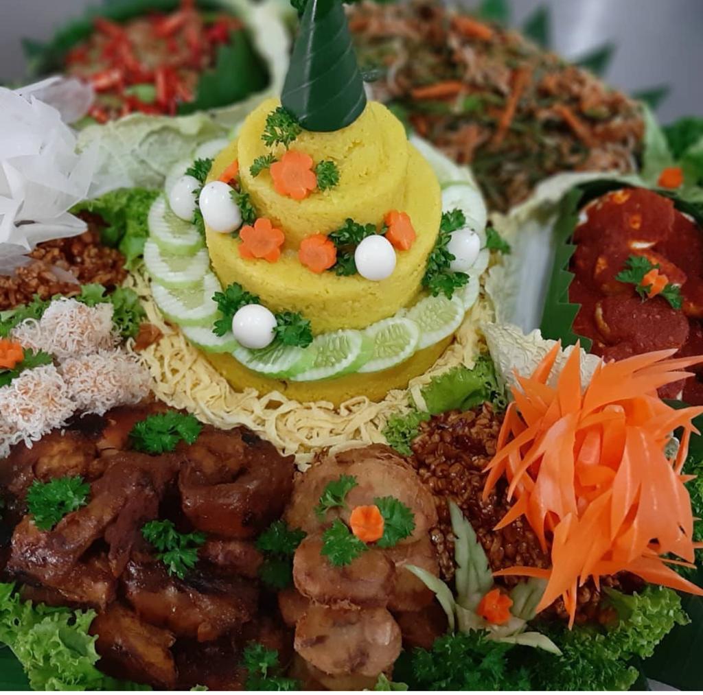 Tumpeng 20 Orang