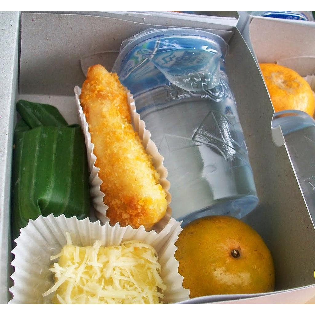 Snack box Paket Puas by DGI