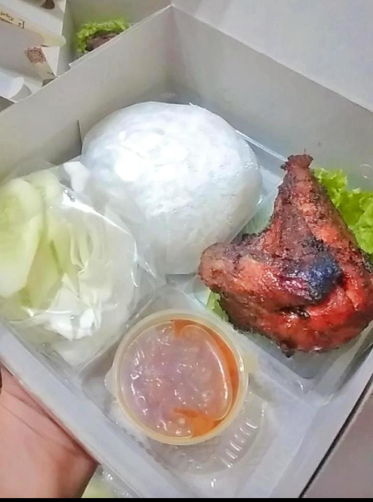 Paket Nasi Box B