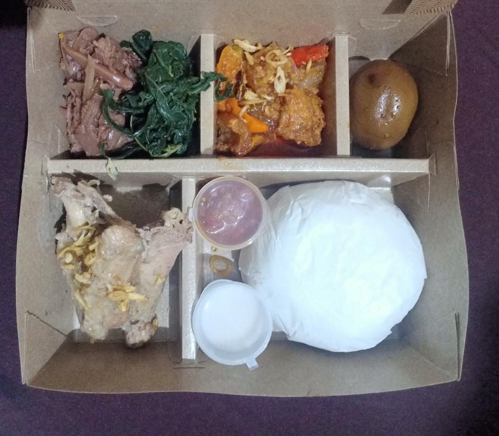 Gudeg porsi box