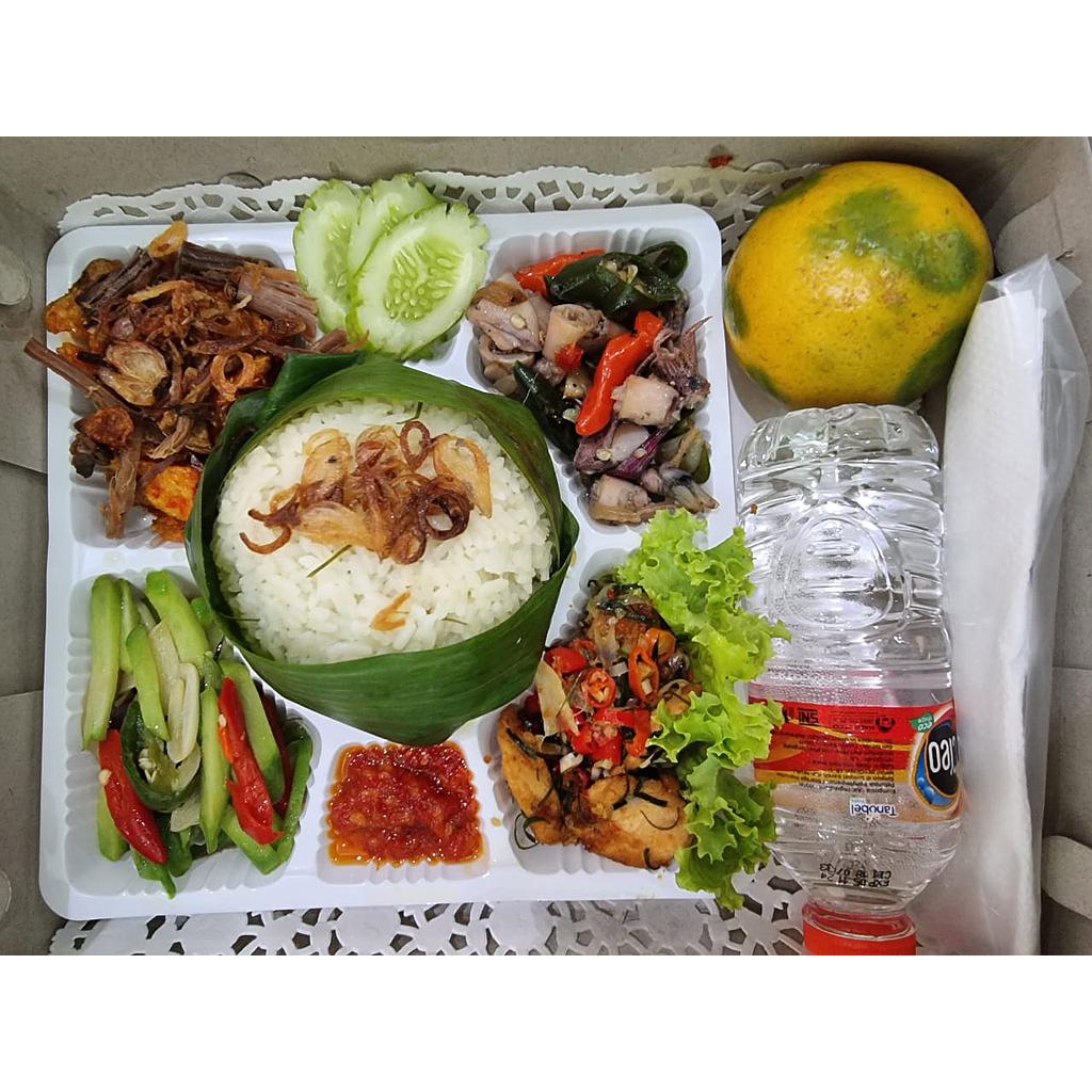 Nasi Box &quot;Nasi Jeruk&quot; by Adiva Catering