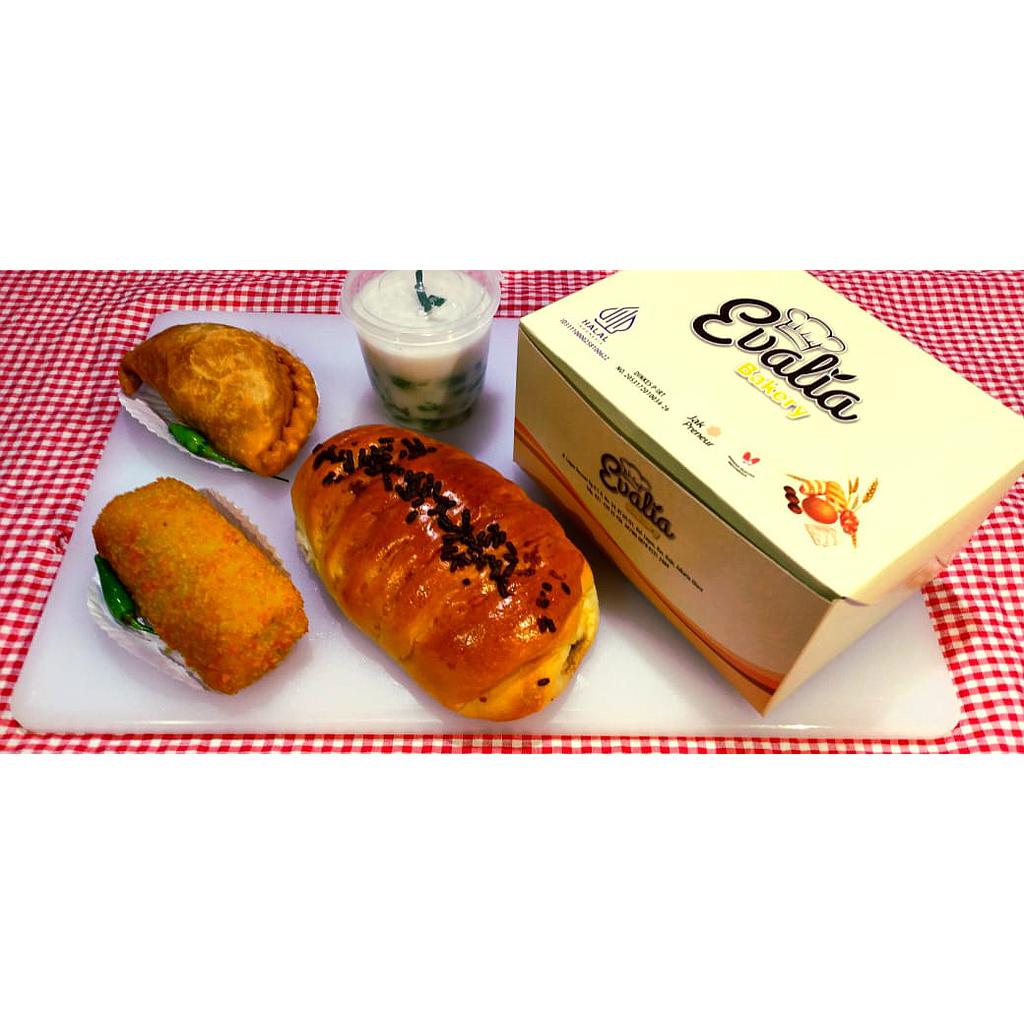 Snack Box By Evaliana Bakery
