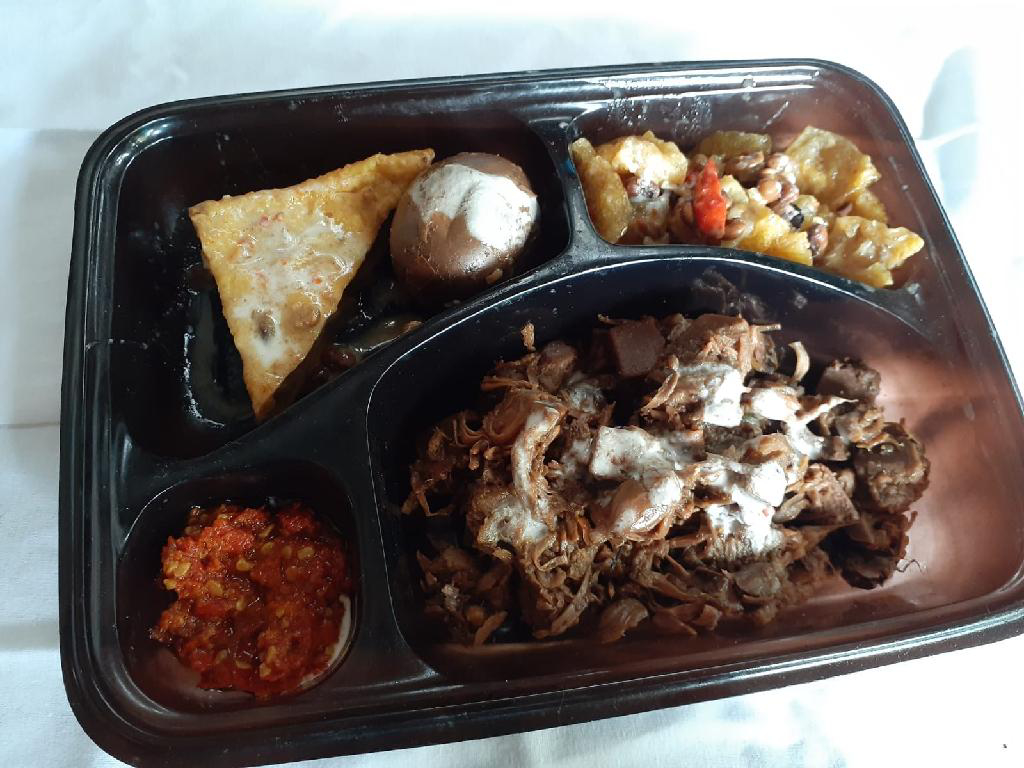 Nasi Gudeg komplit