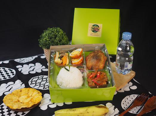Nasi Box Komplit