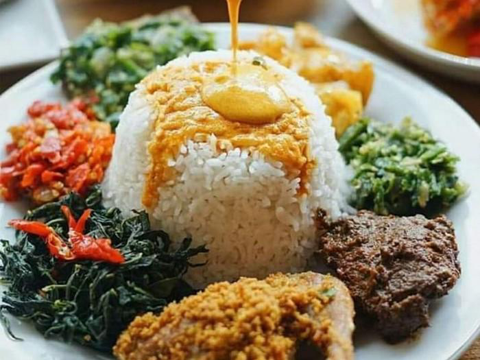 14. Nasi Box Udang tepung Komplit