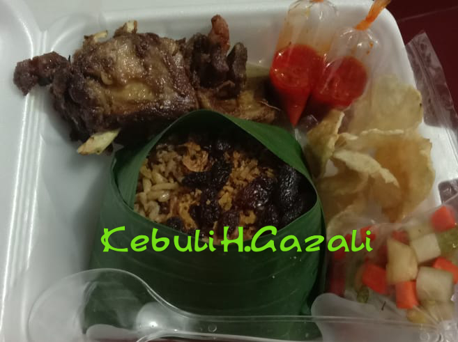 Nasi Kebuli Iga Sapi